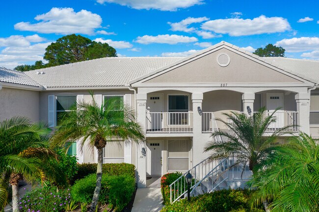 property at 887 Gulf Pavillion Dr
