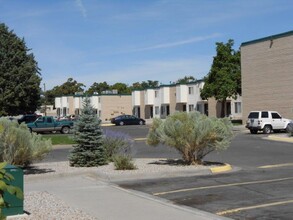 San Juan - Free Utilities in Farmington, NM - Foto de edificio - Building Photo