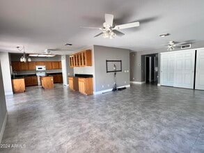 4446 E Graythorn St in Phoenix, AZ - Building Photo - Building Photo