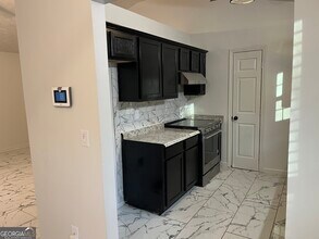 507 Lakeshore Dr in Stockbridge, GA - Building Photo - Building Photo