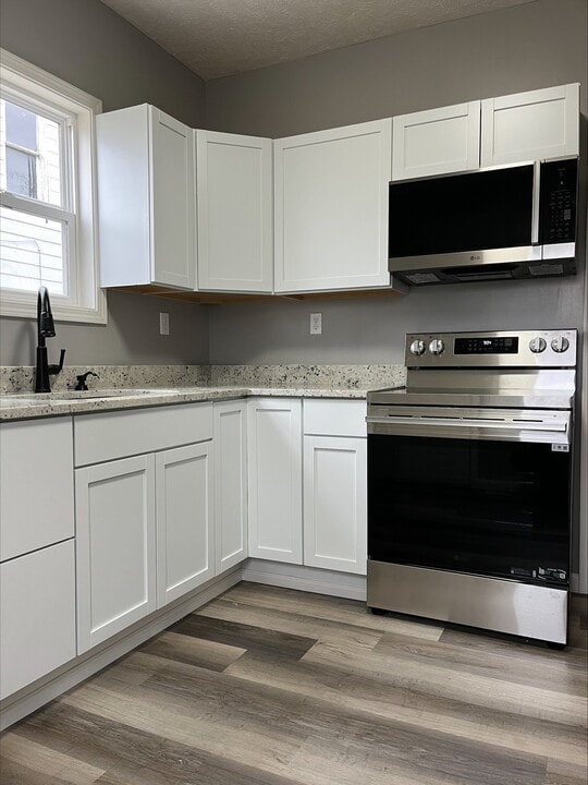 2053 Ohio Ave in Connersville, IN - Building Photo