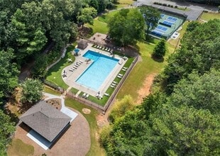 227 Quail Run in Roswell, GA - Building Photo - Building Photo