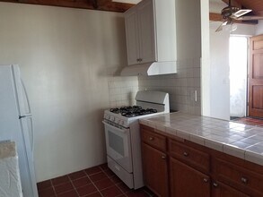 526-528 10th St in Imperial Beach, CA - Building Photo - Building Photo