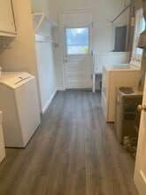 5325 Newberry St in Wayne, MI - Building Photo - Building Photo