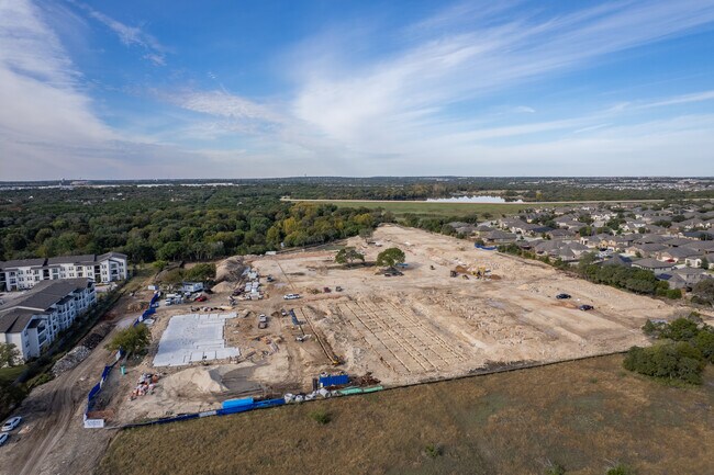 Oak House in Leander, TX - Building Photo - Building Photo