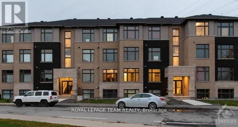 213-213 Citiplace Dr in Ottawa, ON - Building Photo