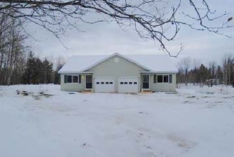 2375-2377 Fastbreak Ln in Kingsley, MI - Building Photo