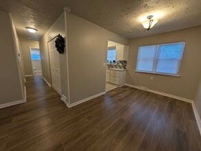 799 Gates Ave in Ypsilanti, MI - Building Photo - Building Photo