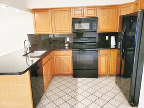 5150 NE 17th Terrace in Fort Lauderdale, FL - Building Photo - Building Photo