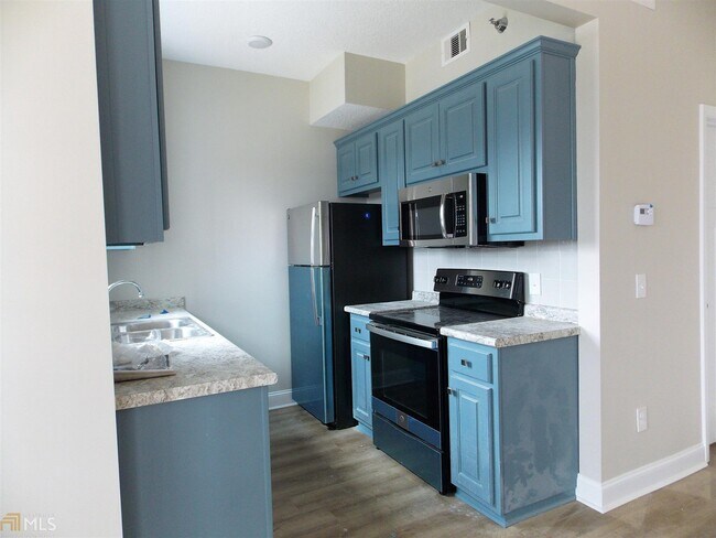 231 S Main St in Statesboro, GA - Building Photo - Building Photo