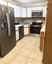 2114 SW Silver Pine Way in Palm City, FL - Building Photo - Building Photo