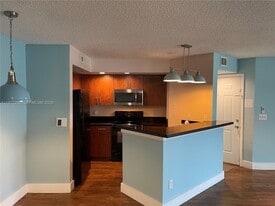 12760 Vista Isles Dr in Sunrise, FL - Building Photo