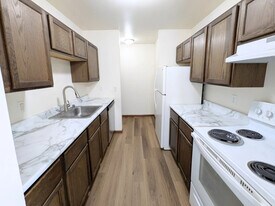 Sunset Lane Apartments in Waunakee, WI - Building Photo