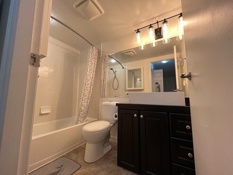 2628 Long Life Pl in Vancouver, BC - Building Photo