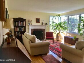 145 Kemp Ave in Fair Haven, NJ - Building Photo - Building Photo