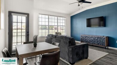 9601 Custer Rd in Plano, TX - Building Photo - Building Photo