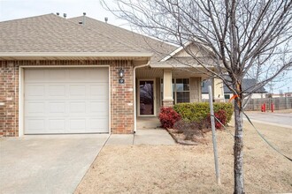 9 SW 137th Terrace in Oklahoma City, OK - Building Photo - Building Photo