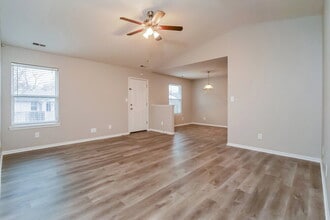 6113 Longmeadow Dr in Indianapolis, IN - Building Photo - Building Photo