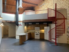 1401 Avenue J in Lubbock, TX - Building Photo - Building Photo