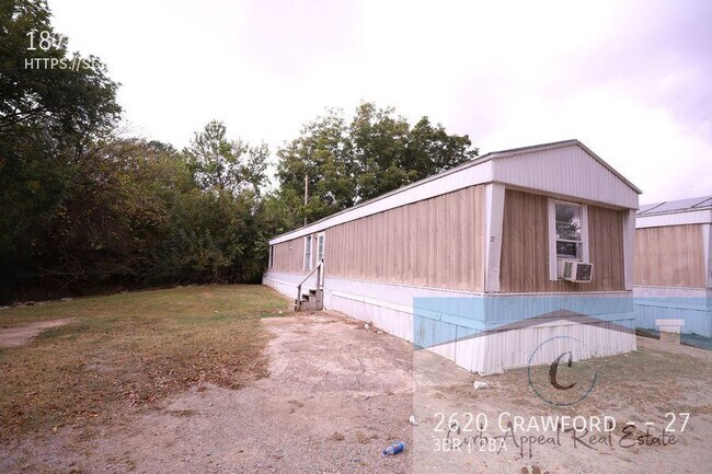 property at 2620 Crawford Dr