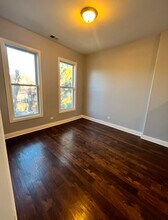 5941 S Aberdeen St, Unit 1 in Chicago, IL - Foto de edificio - Building Photo