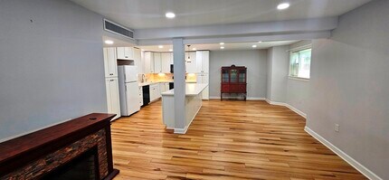 5260 Crossbow Cir, Unit 16B in Cave Spring, VA - Building Photo - Building Photo