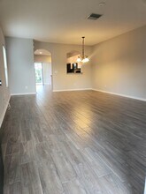 15702 Fishhawk Falls Dr in Lithia, FL - Building Photo - Building Photo