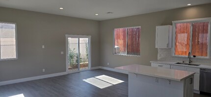 17507 Kingsbury St in Los Angeles, CA - Building Photo - Building Photo