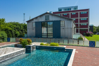 Star Lofts in Petersburg, VA - Foto de edificio - Building Photo