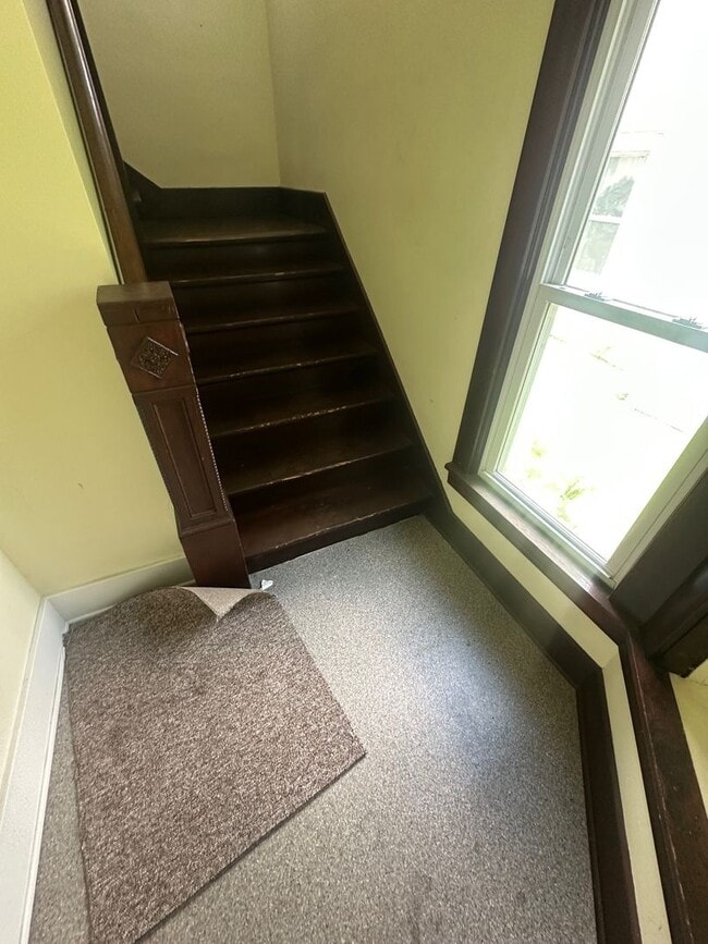 608 W Columbia Ave in Champaign, IL - Building Photo - Building Photo