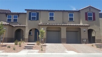 5669 Warm Light St, Unit 76 in Las Vegas, NV - Building Photo