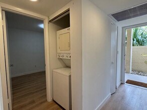 2900 NW 42nd Ave in Coconut Creek, FL - Building Photo - Building Photo