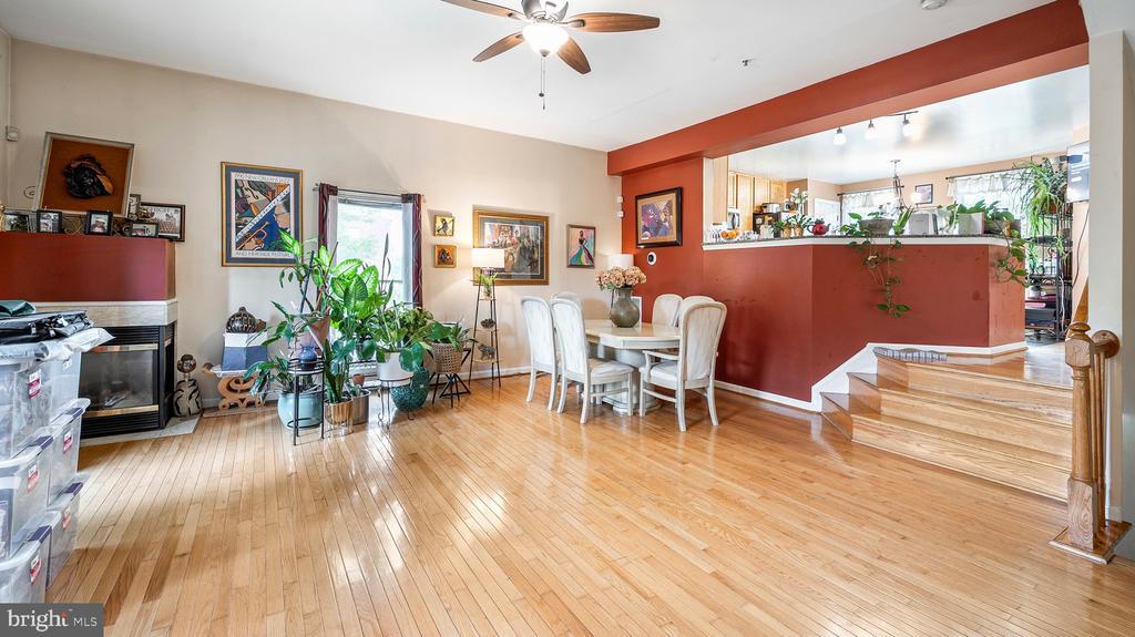 274 Robert St in Baltimore, MD - Building Photo