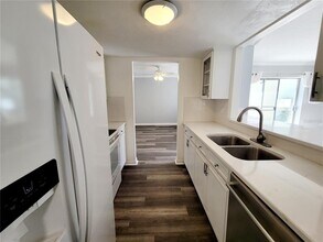 4160 35th Terrace S in St. Petersburg, FL - Building Photo - Building Photo