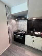 2355 Virginia Pl NE, Unit Basement Apartment in Atlanta, GA - Building Photo - Building Photo