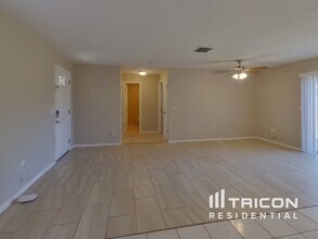 2821 India Palm Dr in Edgewater, FL - Building Photo - Building Photo