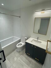 1807 Larch St in Vancouver, BC - Building Photo - Building Photo