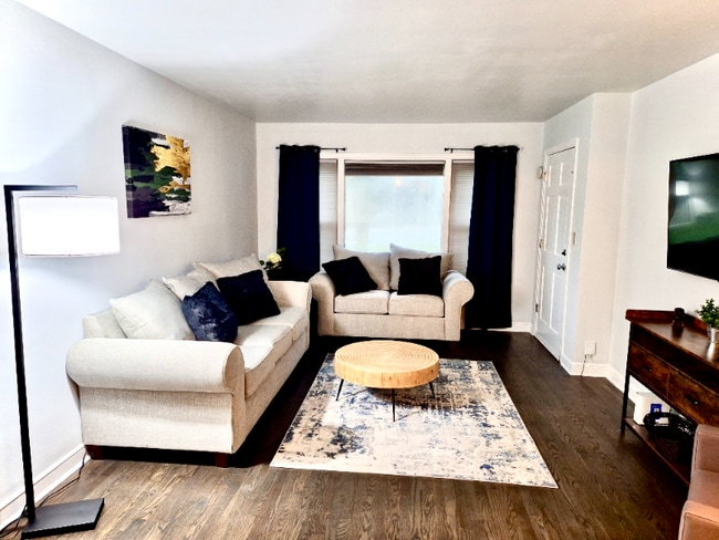 property at 545 Elm Grove Rd