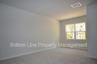 3314 Finchborough Ct in Charlotte, NC - Building Photo - Building Photo