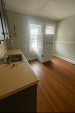 269 W Main St, Unit 1 in Amsterdam, NY - Building Photo - Building Photo