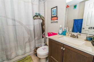 13919 First St in Ft. Myers, FL - Building Photo - Building Photo