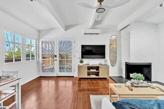 4585 Saratoga Ave, Unit SI ID1340732P in San Diego, CA - Building Photo - Building Photo