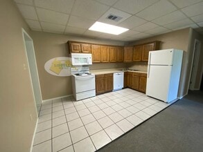 219 Academy Dr in Paragould, AR - Building Photo - Building Photo