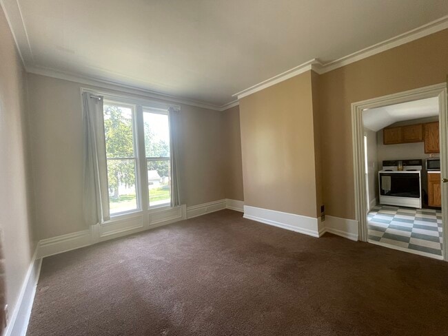 202 W Pottawatamie St, Unit #3 in Tecumseh, MI - Building Photo - Building Photo
