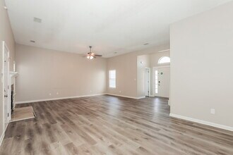 7078 Shore Rd in Lithonia, GA - Building Photo - Building Photo