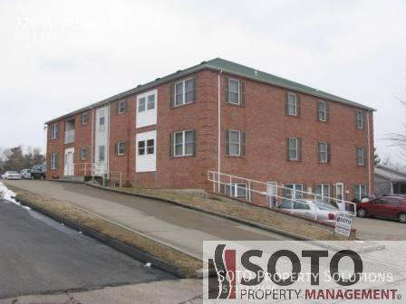 property at 720 W Adams St