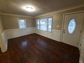 2917 S Union St in Des Moines, IA - Building Photo - Building Photo