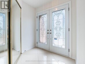 86 Valonia Dr in Brampton, ON - Building Photo - Building Photo