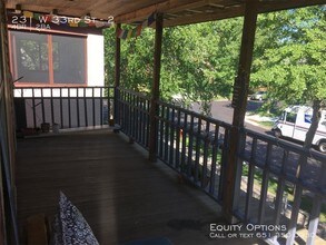 231 W 33rd St-Unit -2 in Minneapolis, MN - Foto de edificio - Building Photo