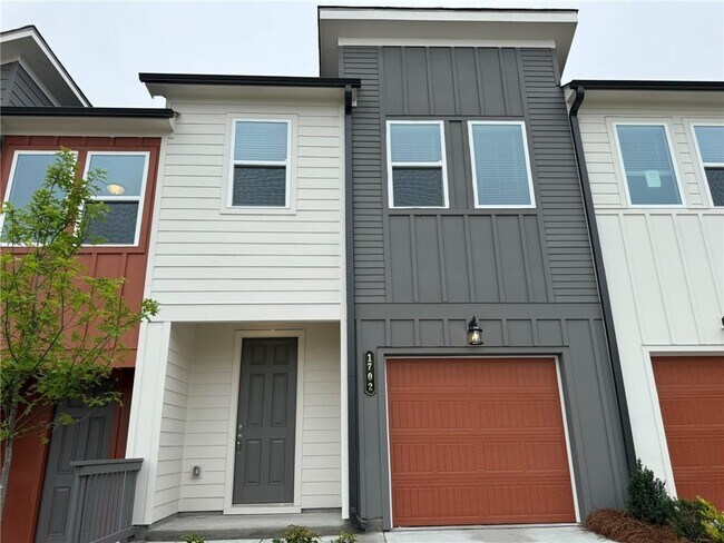 property at 1702 Gunnin Trce NW